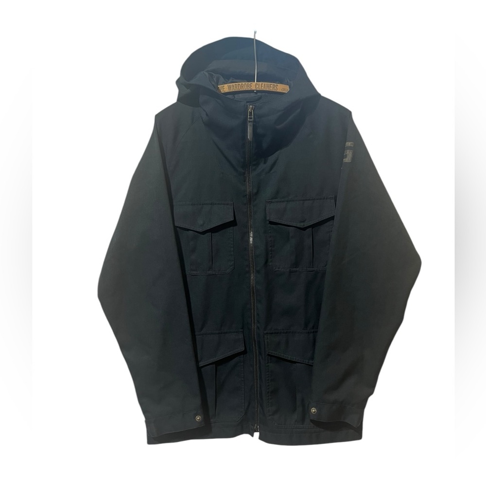 Analog light jacket size medium